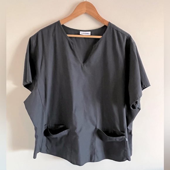 ScrubStar Scrub Top - Picture 1 of 2